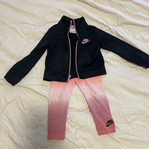 Toddler Girl Nike Tracksuit 2t